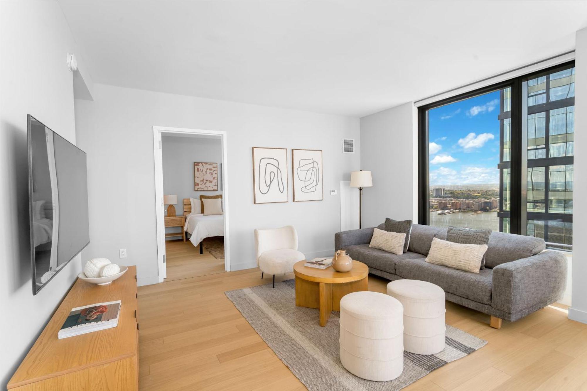 Modern Stylish 2Br 2Ba Apartment In Hudson Yard นิวยอร์ก ภายนอก รูปภาพ