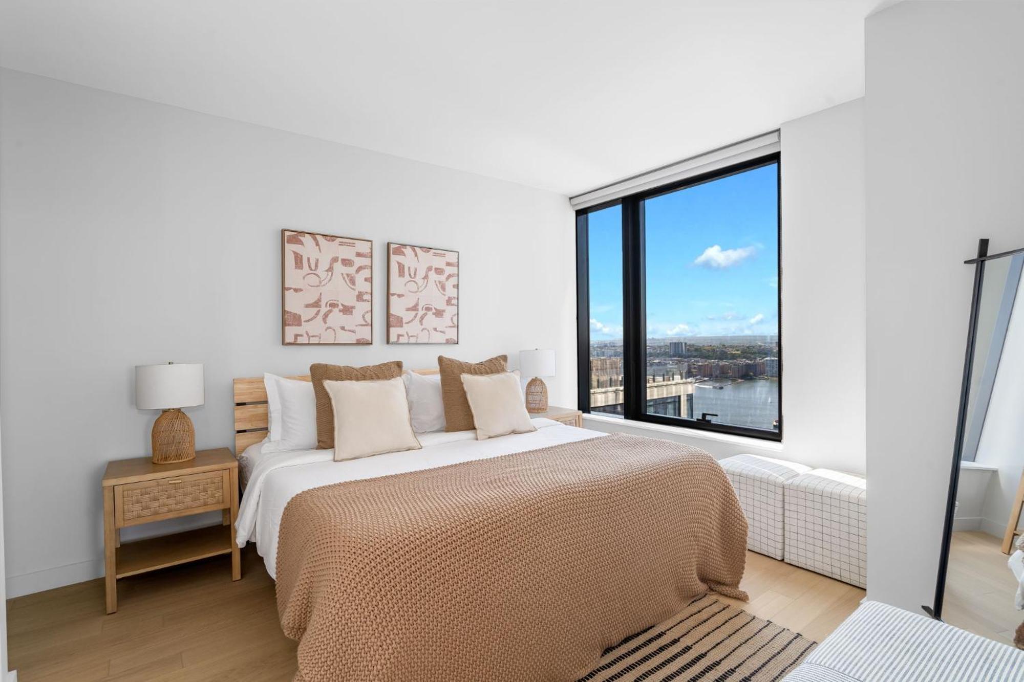 Modern Stylish 2Br 2Ba Apartment In Hudson Yard นิวยอร์ก ภายนอก รูปภาพ